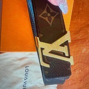 Louis Vuitton Reversible Belt
